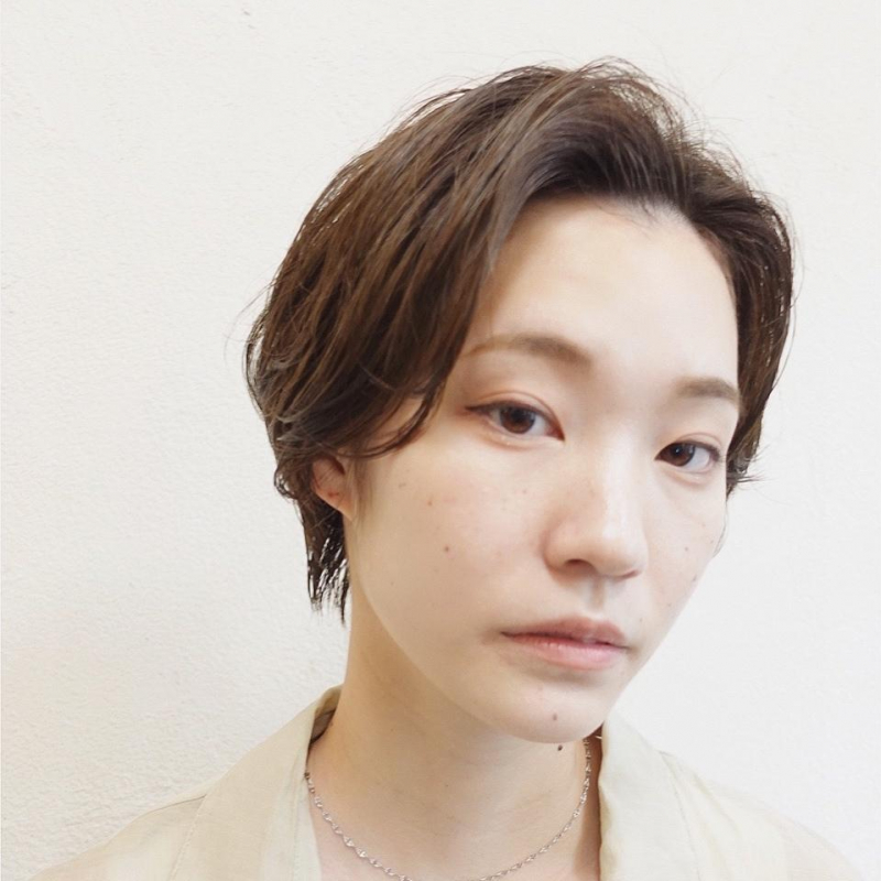 【ショートヘアの方向け】ヘアオイルの正しい付け方