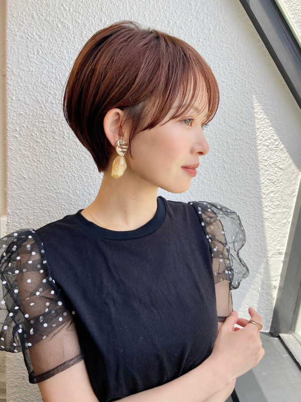 【2025年最新】40代女性に似合うかっこいいショートヘア完全ガイド｜手入れが楽で大人の魅力を引き出すヘアスタイル集