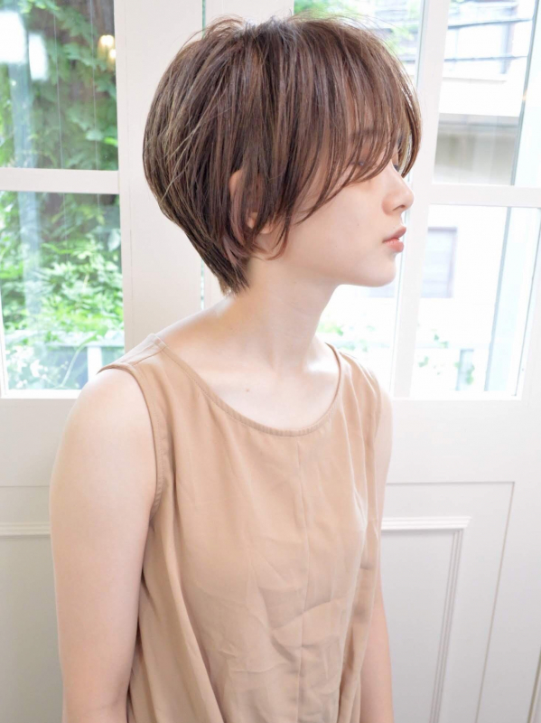 【必見】くせ毛を味方に！40代に似合うショートボブで上品若見えスタイル