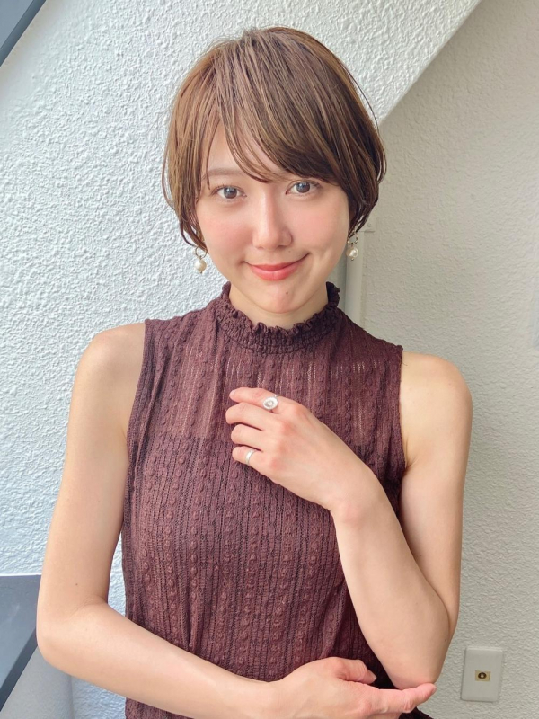 前髪長め大人ひし形ショート20代30代40代表参道
